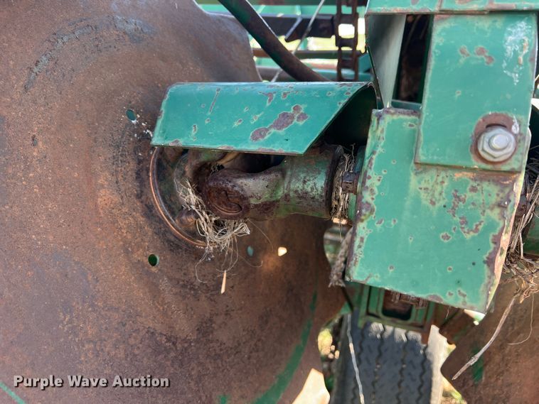 image for item DS2869 KMC 66796  peanut digger