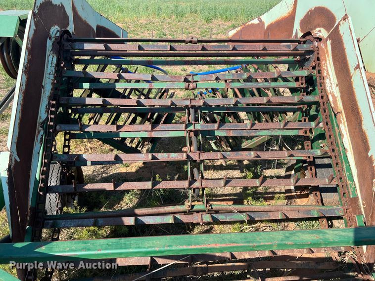 image for item DS2869 KMC 66796  peanut digger