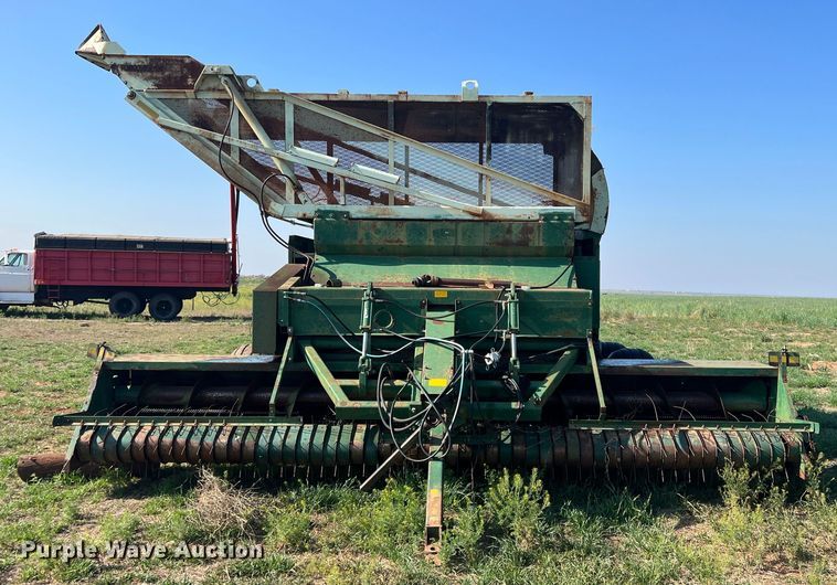 image for item DS2870 KMC  peanut combine