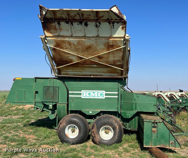 image for item DS2870 KMC  peanut combine
