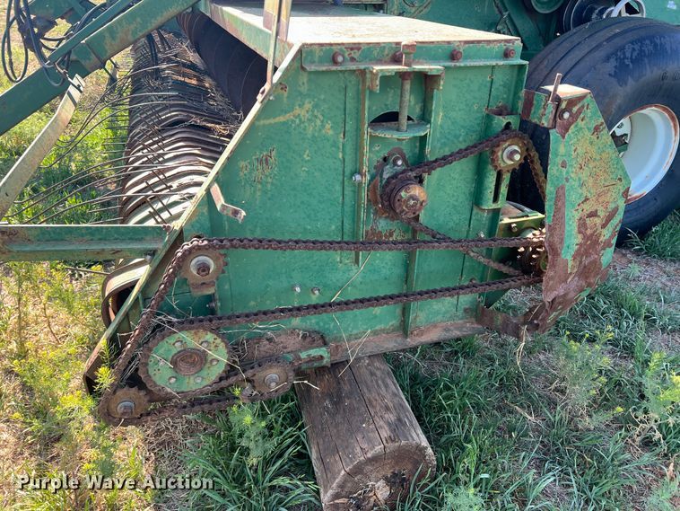 image for item DS2870 KMC  peanut combine