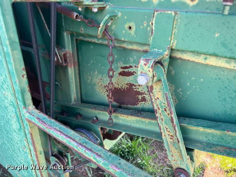 image for item DS2870 KMC  peanut combine