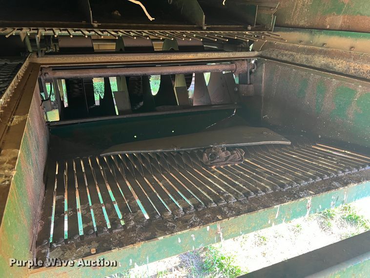 image for item DS2870 KMC  peanut combine