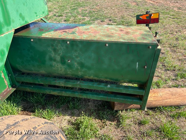 image for item DS2870 KMC  peanut combine