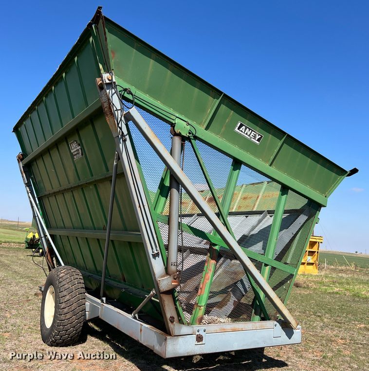 image for item DS2871 Laney  cotton buggy