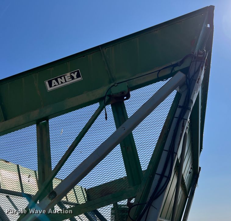 image for item DS2871 Laney  cotton buggy