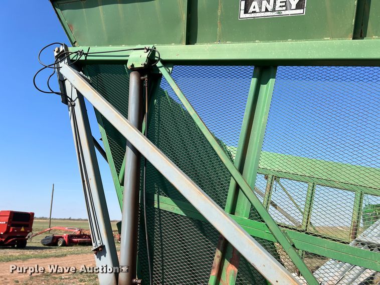 image for item DS2871 Laney  cotton buggy