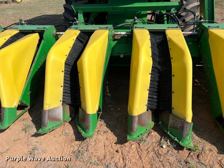 image for item DS2873 John Deere 7460  cotton stripper