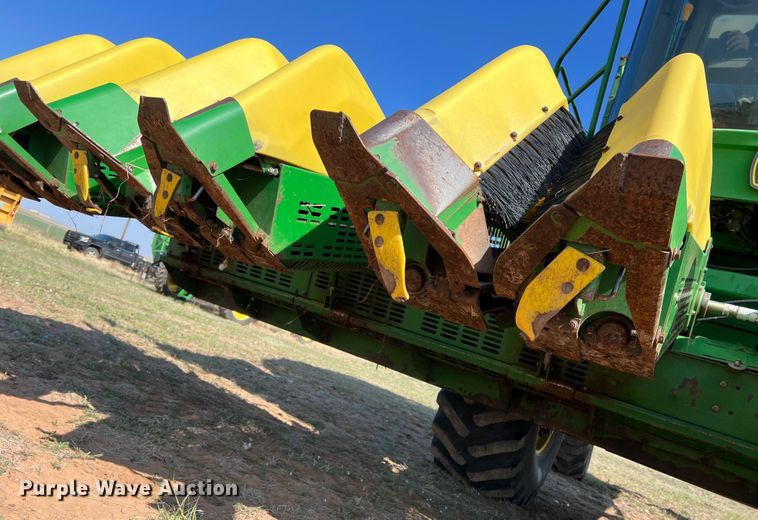 image for item DS2873 John Deere 7460  cotton stripper