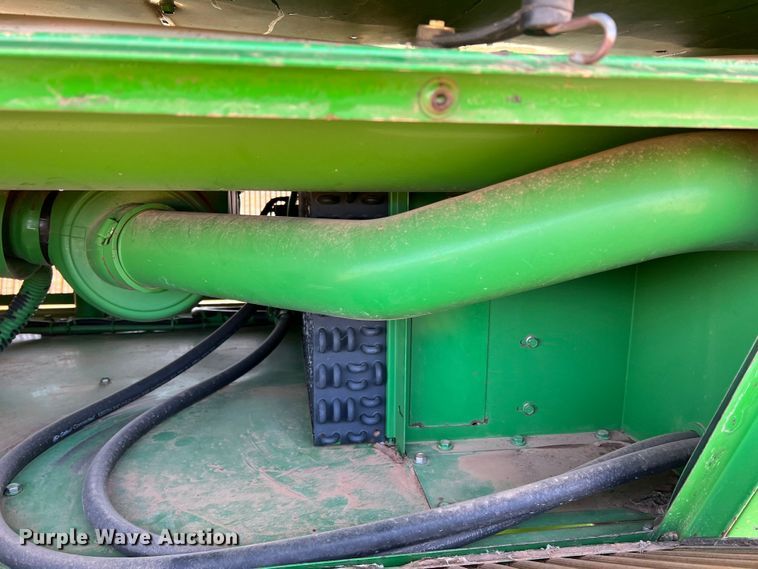 image for item DS2873 John Deere 7460  cotton stripper