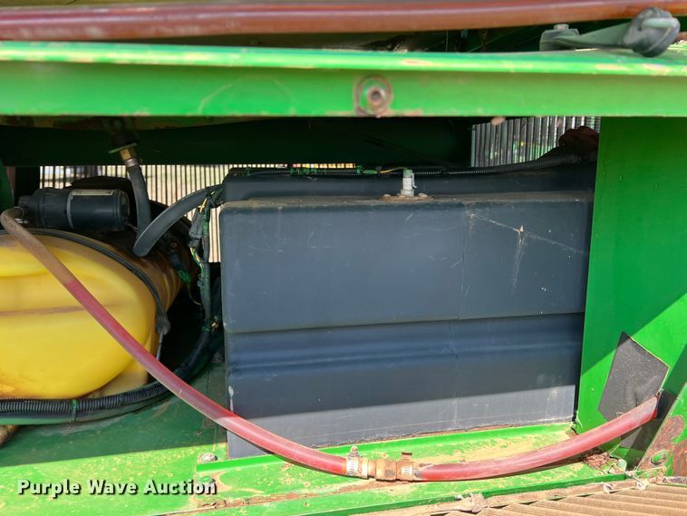 image for item DS2873 John Deere 7460  cotton stripper