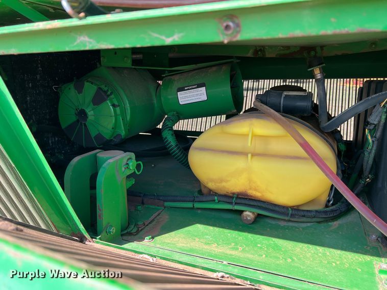 image for item DS2873 John Deere 7460  cotton stripper