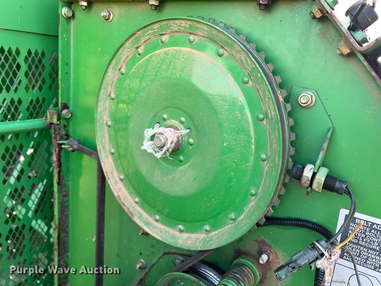 image for item DS2873 John Deere 7460  cotton stripper