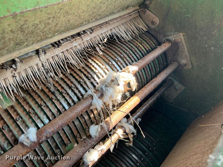 image for item DS2873 John Deere 7460  cotton stripper