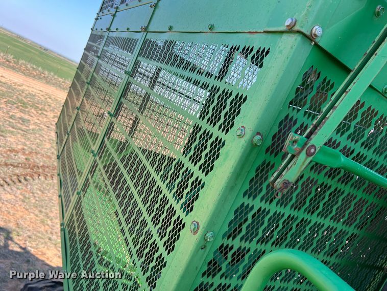 image for item DS2873 John Deere 7460  cotton stripper