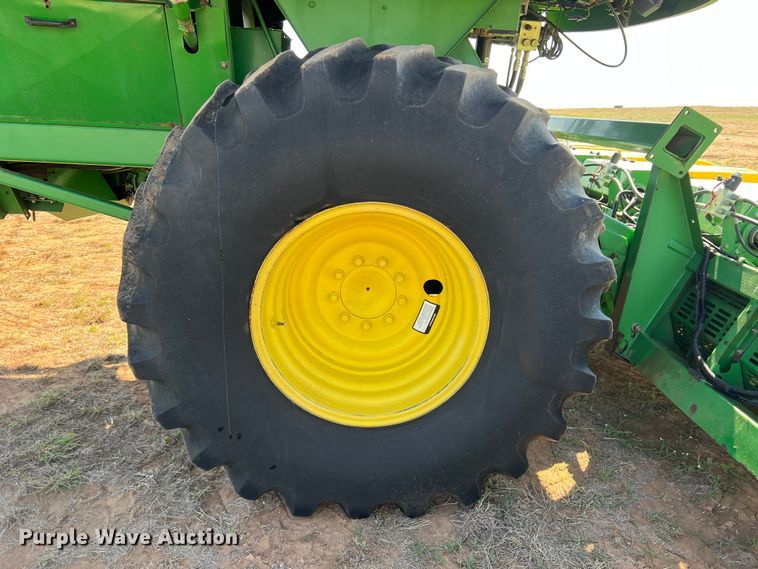 image for item DS2873 John Deere 7460  cotton stripper