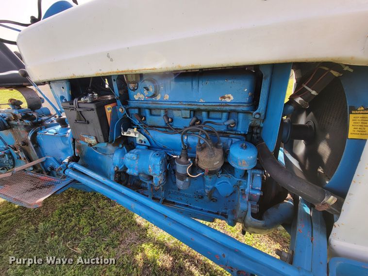 image for item HP9704 Ford 600  tractor
