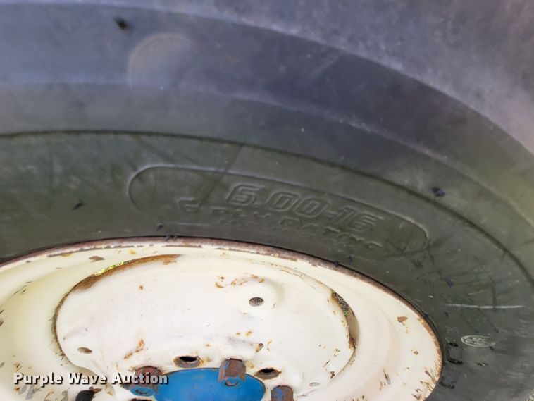 image for item HP9704 Ford 600  tractor