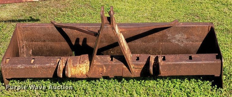 image for item HP9704 Ford 600  tractor