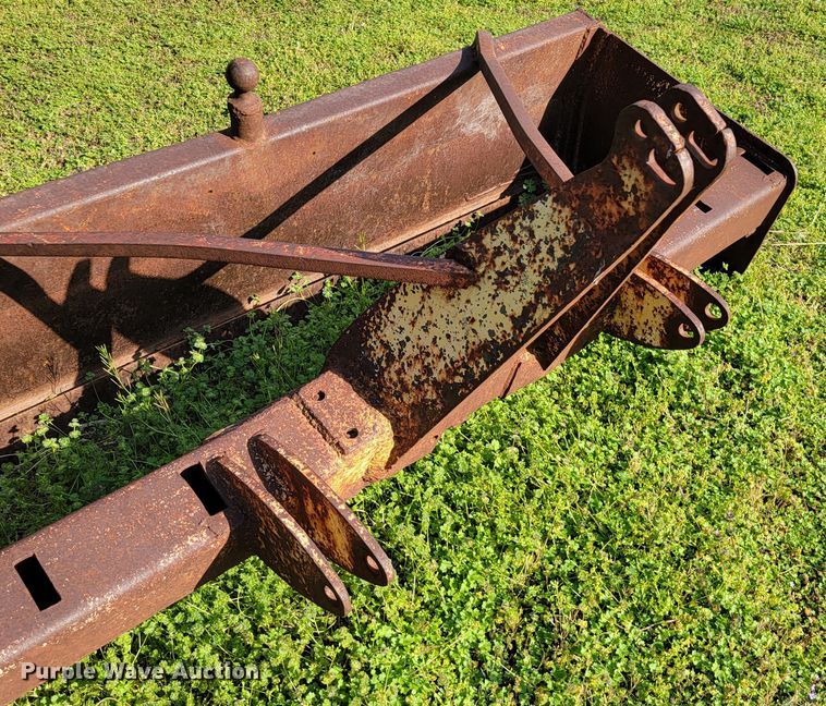 image for item HP9704 Ford 600  tractor