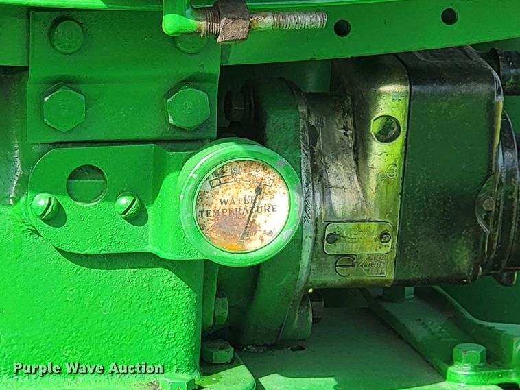 image for item HP9706 1938 John Deere D  tractor