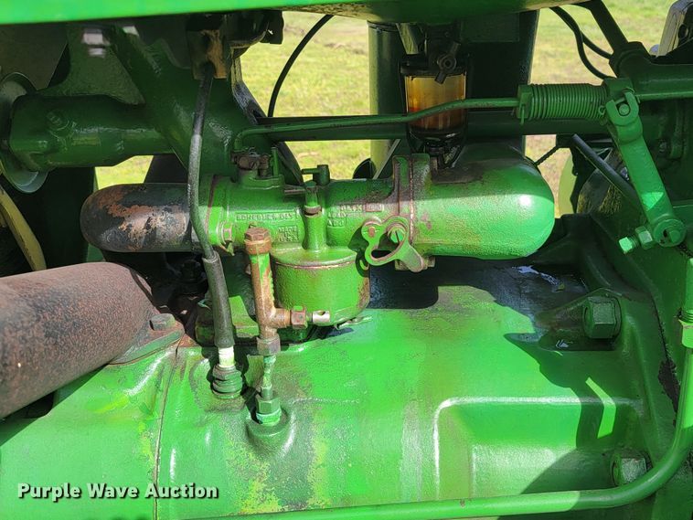 image for item HP9706 1938 John Deere D  tractor