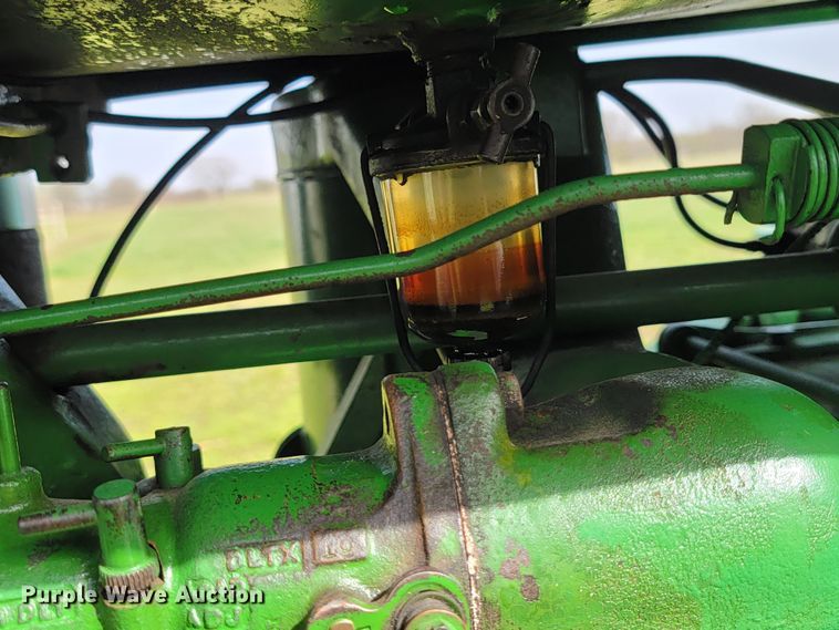 image for item HP9706 1938 John Deere D  tractor