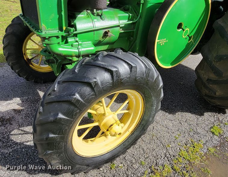 image for item HP9706 1938 John Deere D  tractor