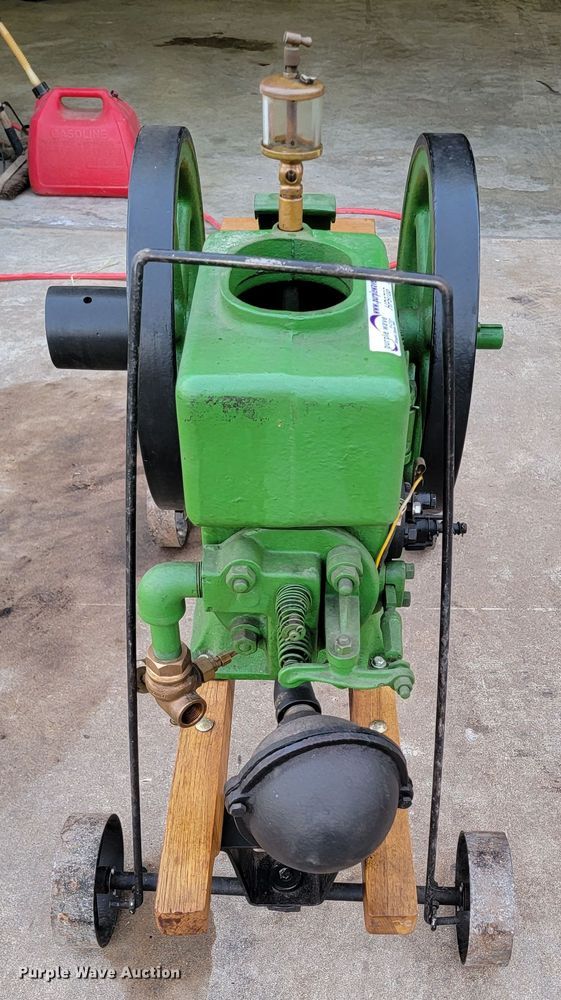 image for item HP9708 1921 Waterloo Boy  engine