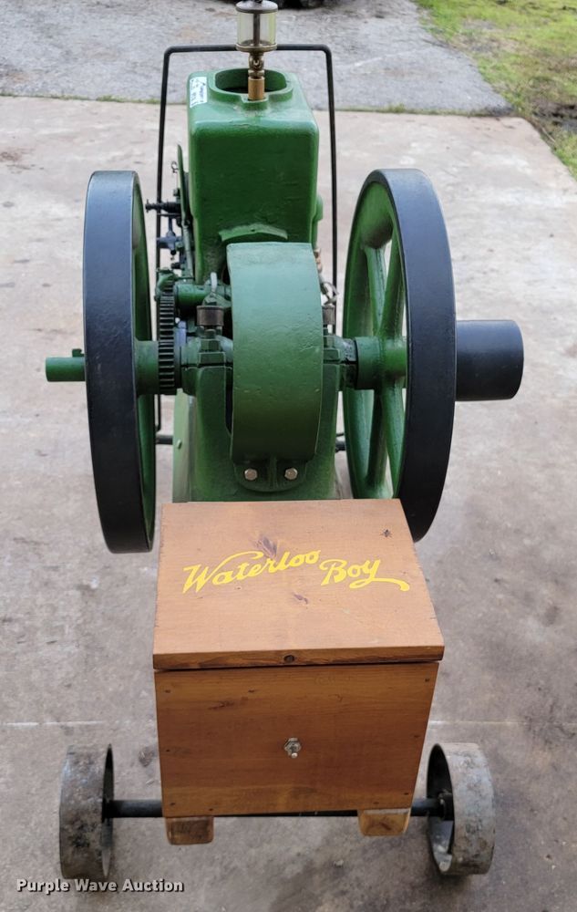 image for item HP9708 1921 Waterloo Boy  engine