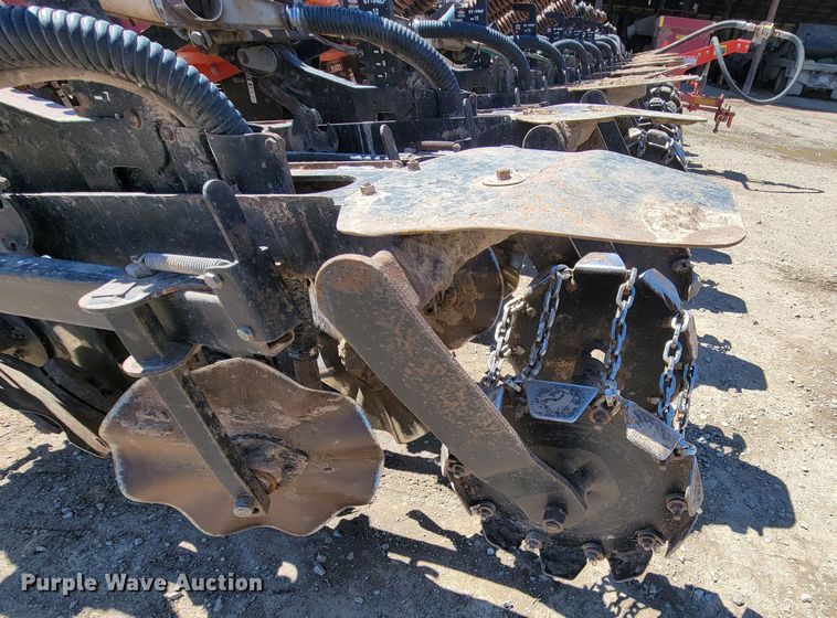 image for item HP9712 Kuhn Krause Gladiator 1200  strip-till