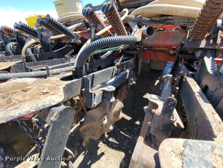 image for item HP9712 Kuhn Krause Gladiator 1200  strip-till