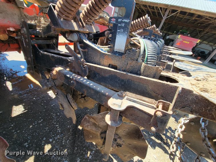 image for item HP9712 Kuhn Krause Gladiator 1200  strip-till