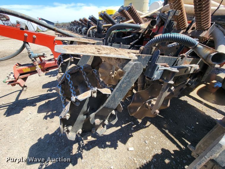 image for item HP9712 Kuhn Krause Gladiator 1200  strip-till