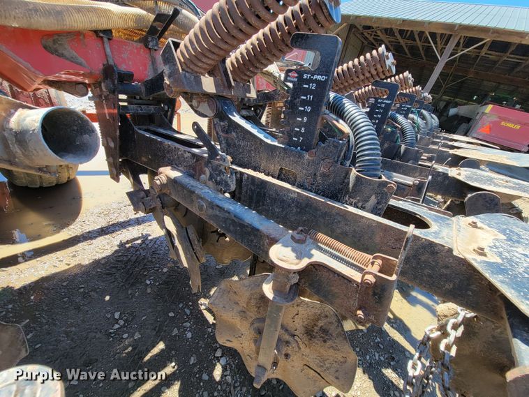 image for item HP9712 Kuhn Krause Gladiator 1200  strip-till