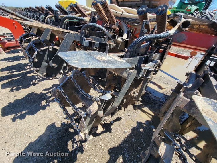 image for item HP9712 Kuhn Krause Gladiator 1200  strip-till