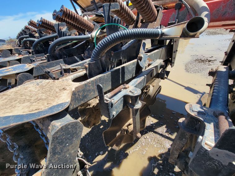 image for item HP9712 Kuhn Krause Gladiator 1200  strip-till