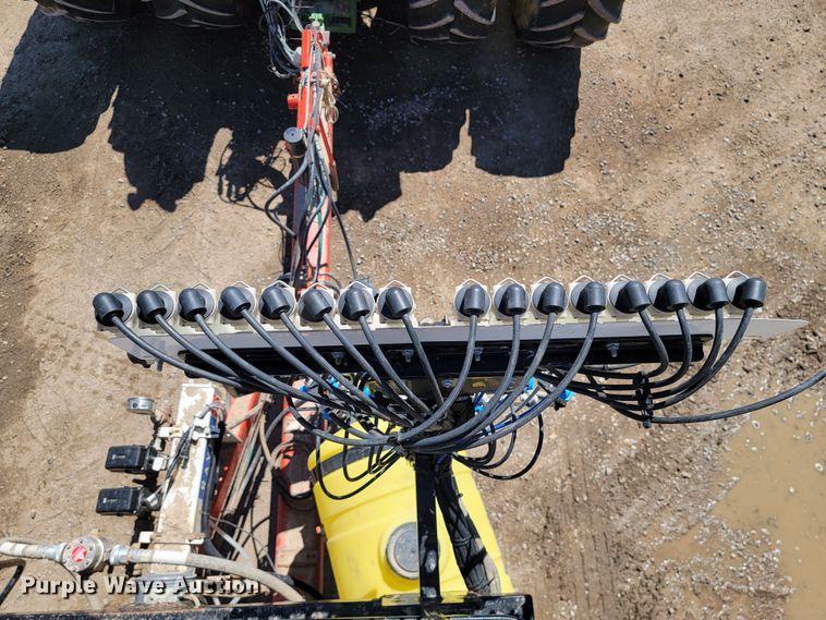 image for item HP9712 Kuhn Krause Gladiator 1200  strip-till