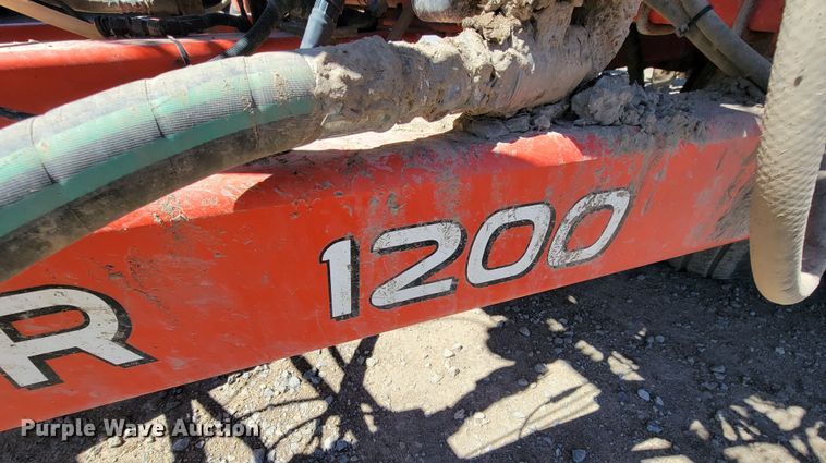 image for item HP9712 Kuhn Krause Gladiator 1200  strip-till