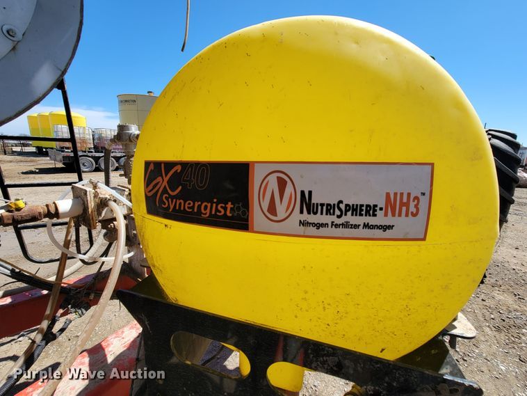 image for item HP9712 Kuhn Krause Gladiator 1200  strip-till