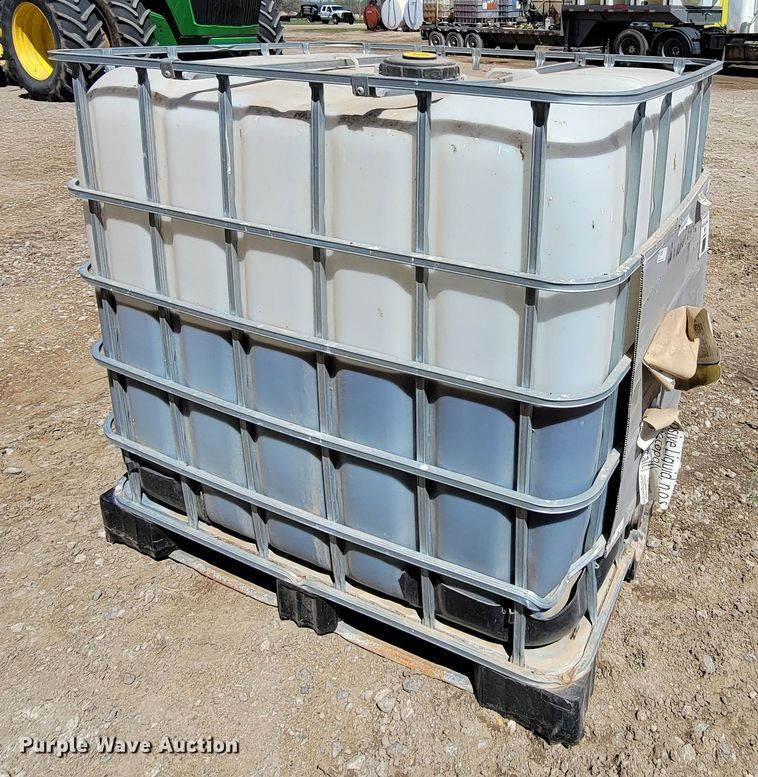 image for item HP9712 Kuhn Krause Gladiator 1200  strip-till