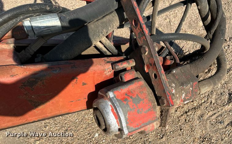 image for item JJ9952 New Holland 114  swather / windrower