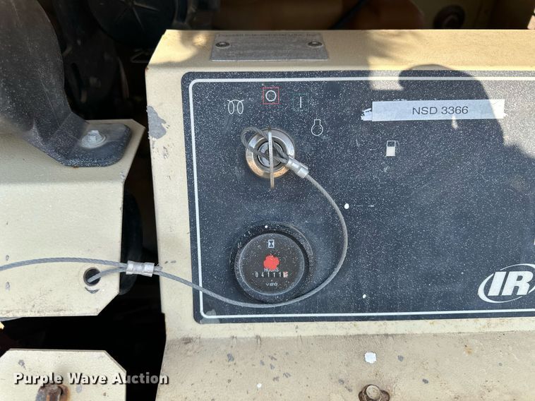 image for item JJ9955 Ingersoll Rand LS  light plant