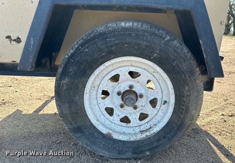 image for item JJ9955 Ingersoll Rand LS  light plant