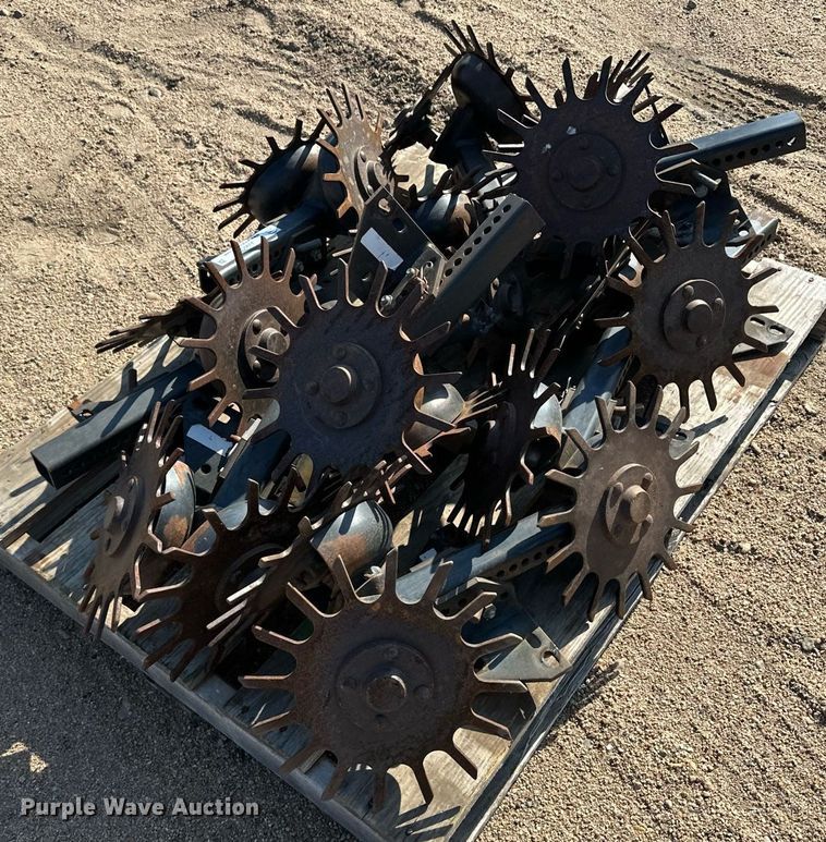 image for item JJ9956 (11) row cleaners