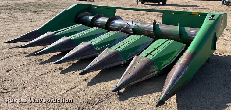 image for item JJ9957 John Deere 653A  all-crop head