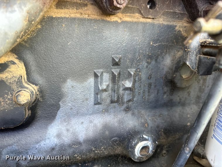 image for item KL9255 1982 International 5288  tractor