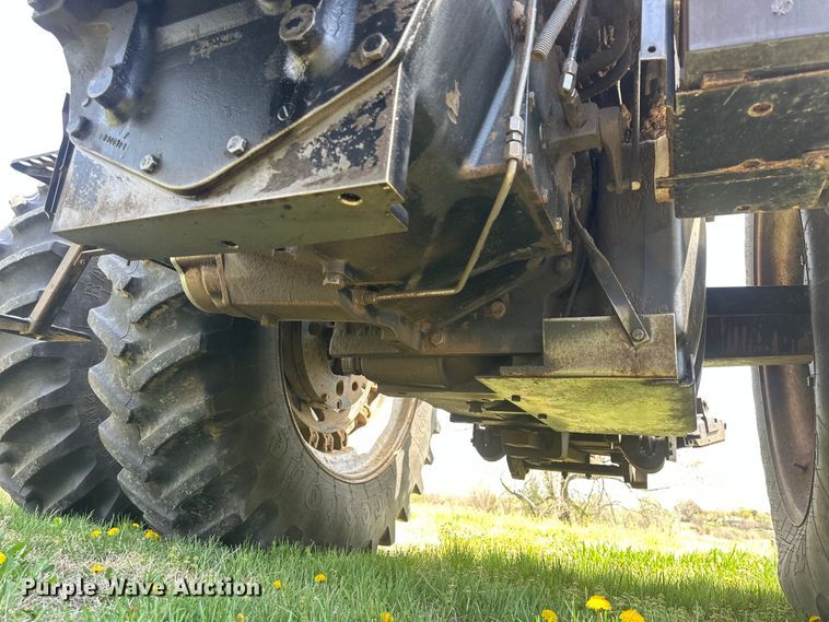 image for item KL9255 1982 International 5288  tractor