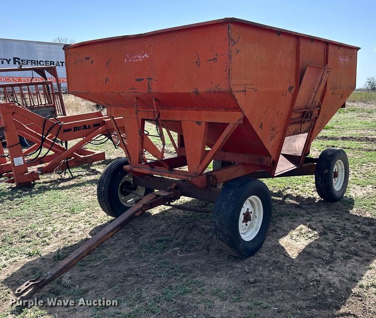 image for item KL9256 McCurdy  gravity wagon