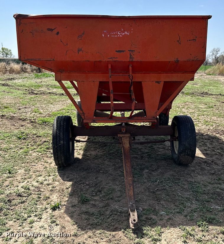 image for item KL9256 McCurdy  gravity wagon